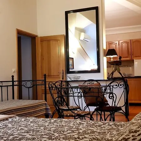 Silver Coast Apartments Apartament Arnal