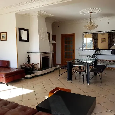 Silver Coast Apartments Apartament Arnal