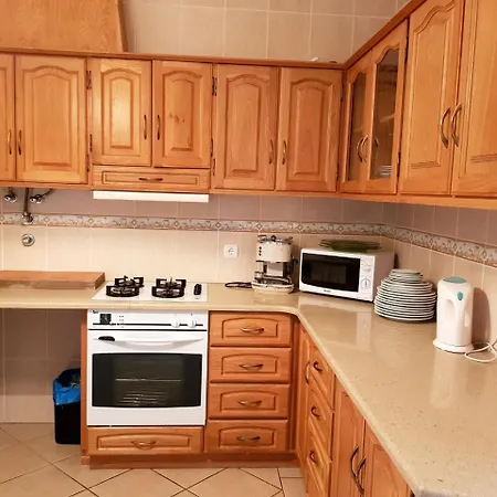 Silver Coast Apartments Apartament Arnal
